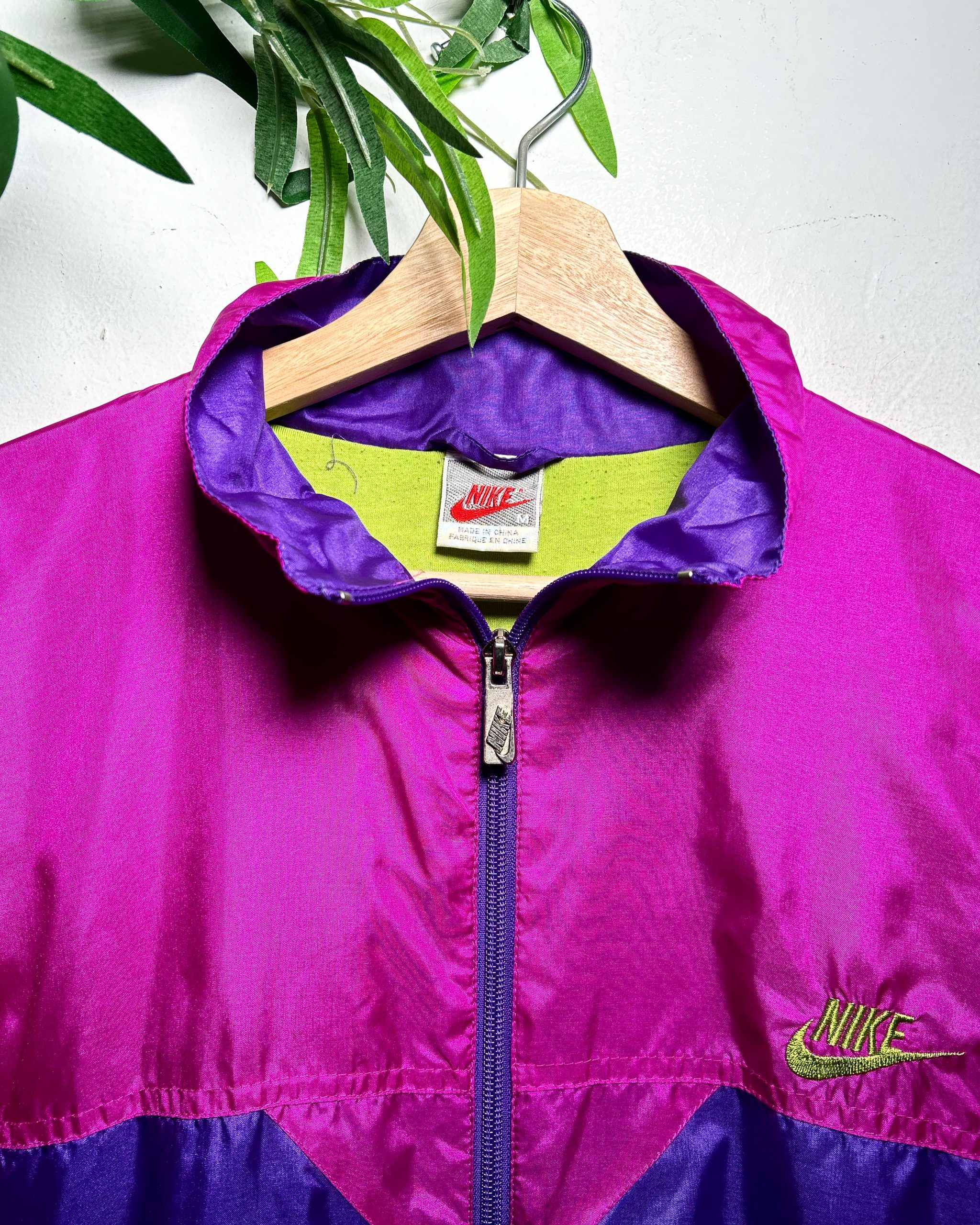 Purple and green sales nike windbreaker