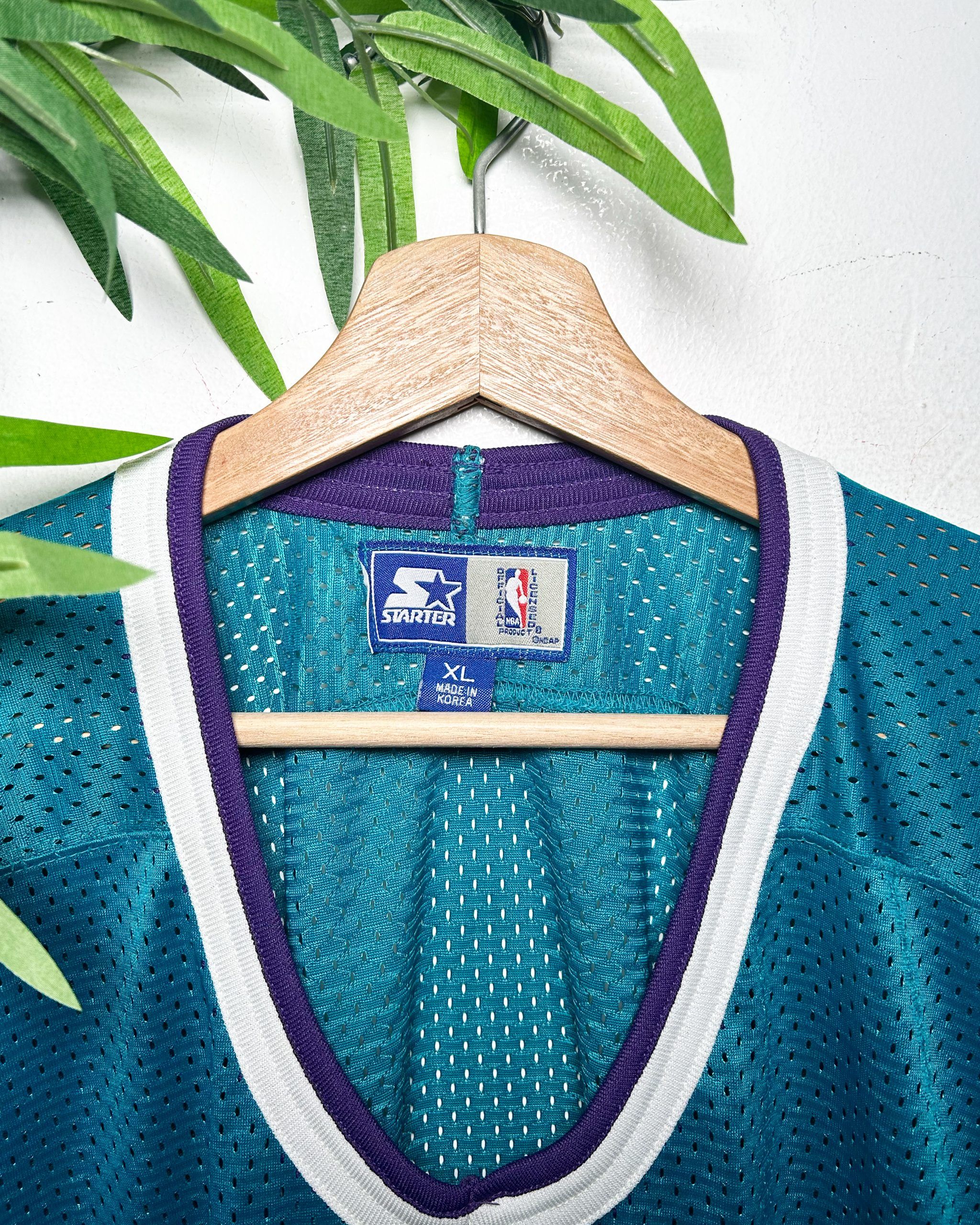 Starter Charlotte Hornets 90's Vintage Jersey. - Mahalo vintage