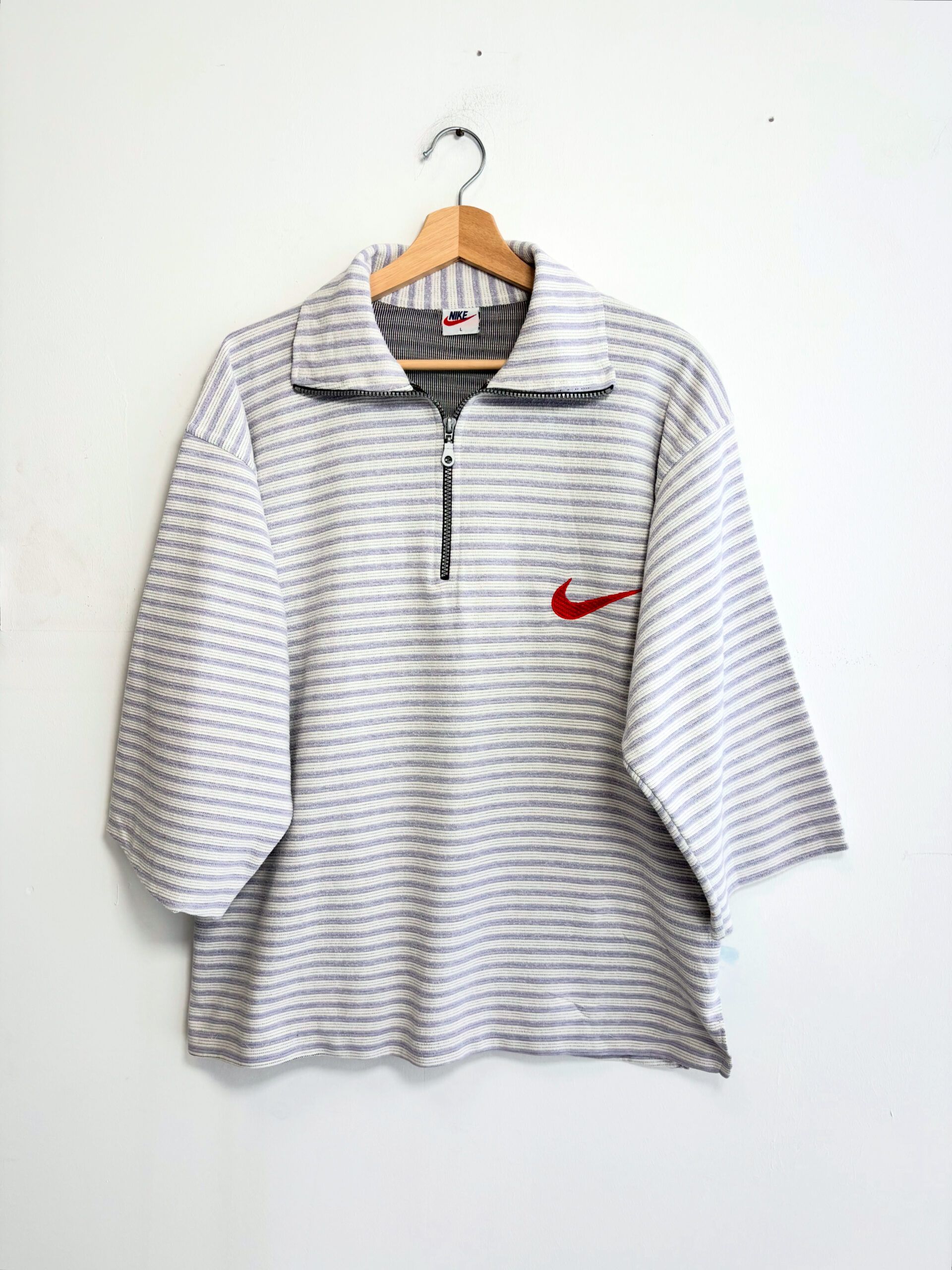 Nike 90's Sweatshirt RARE collector.