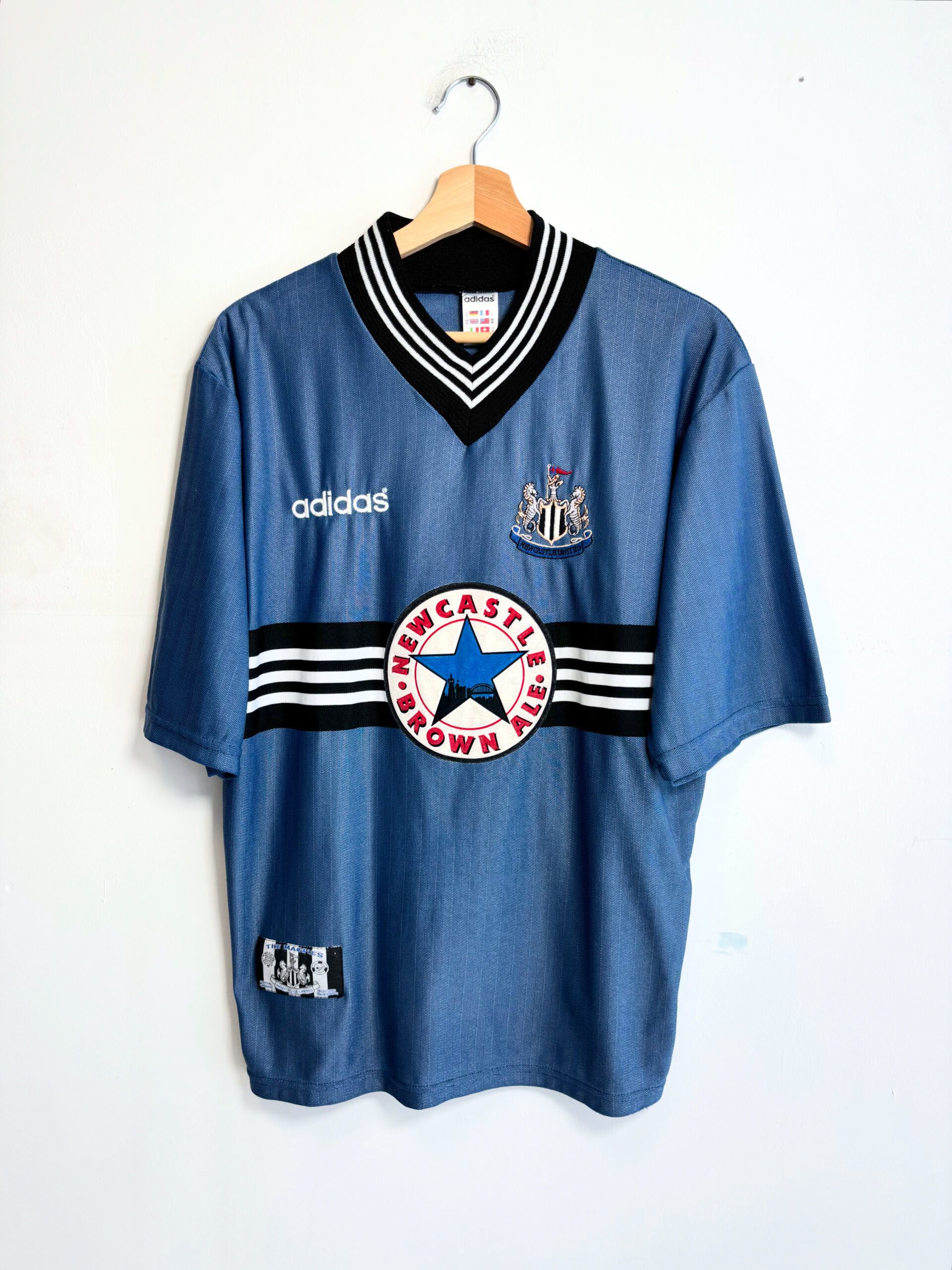 Adidas Newcastle 1995-97 Vintage Football Vintage Jersey.