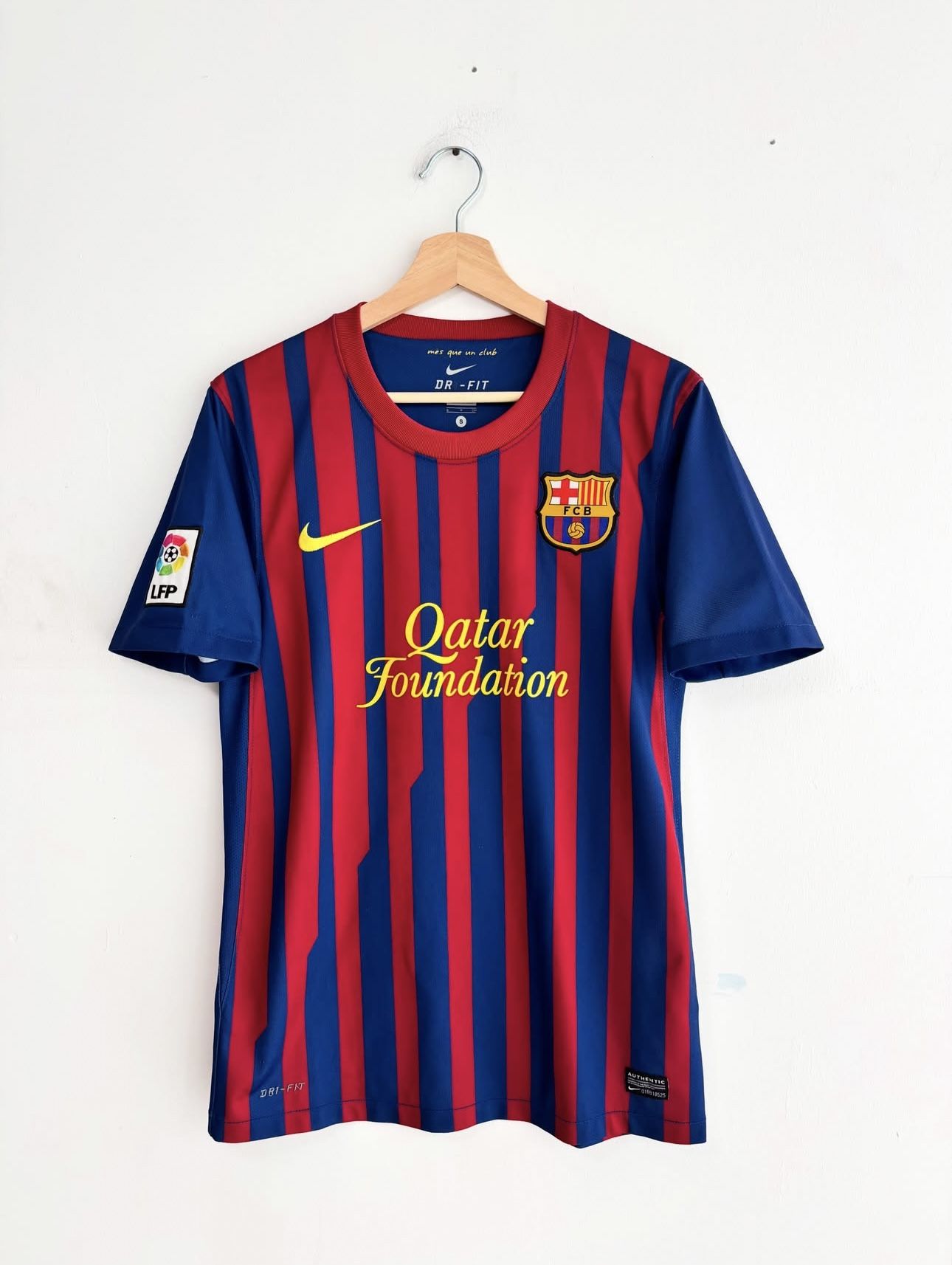 Nike FC Barcelona 2011-12 Vintage Soccer Jersey.