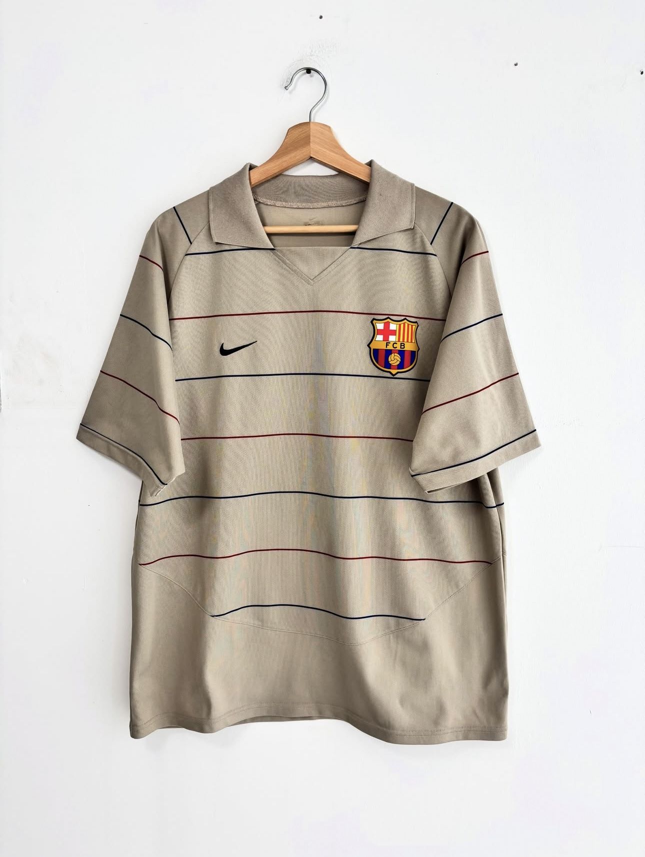 Nike FC Barcelona 2003-04 Vintage Away Soccer Jersey.